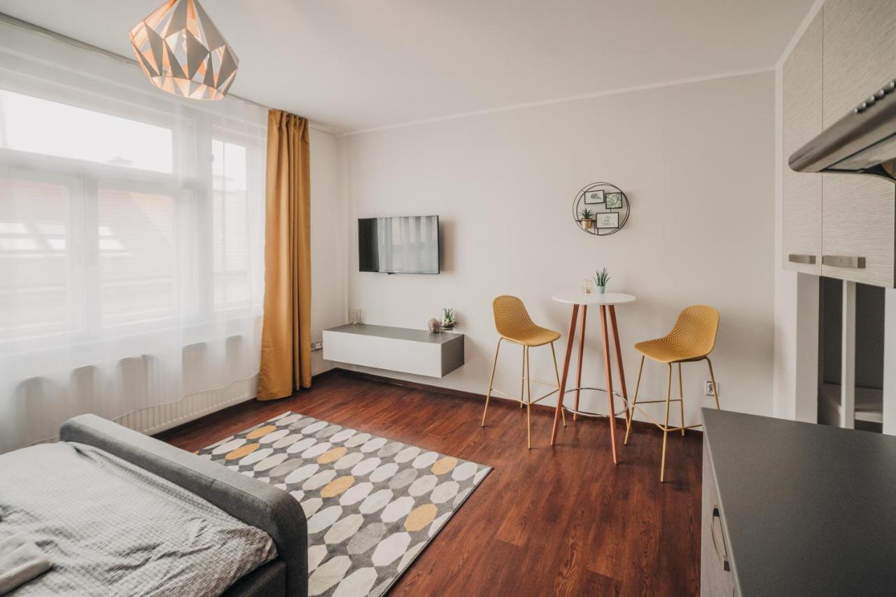 Citybeat Apartments, 400M From The Square Plzeň Exterior foto
